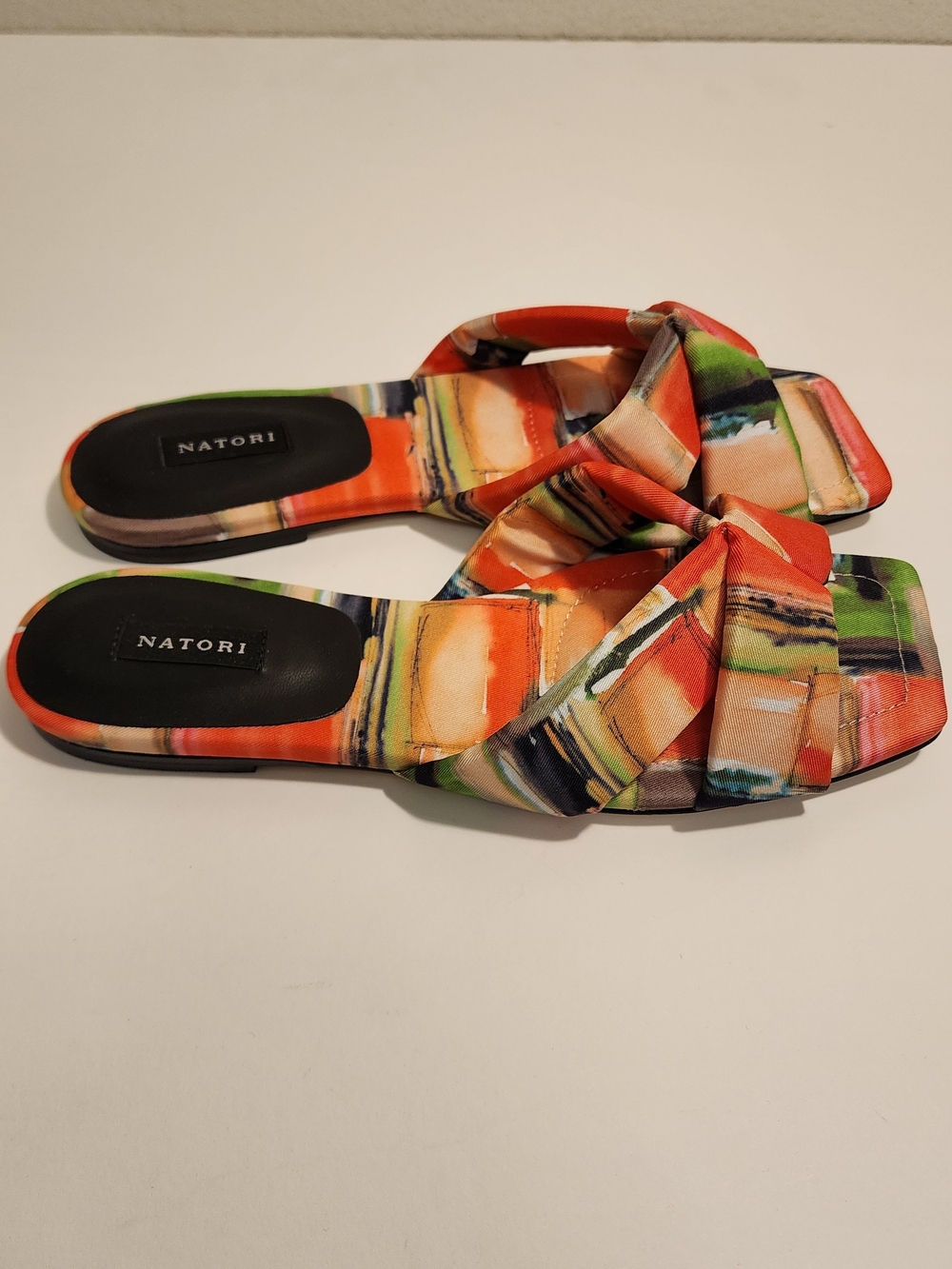 Natori Vitta Hikaru Slide Sandals